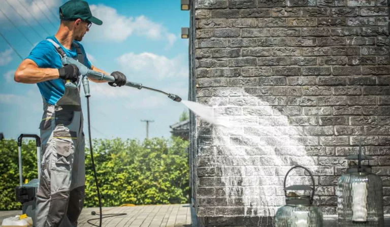 How to Get More Pressure Washing Jobs in 2024
